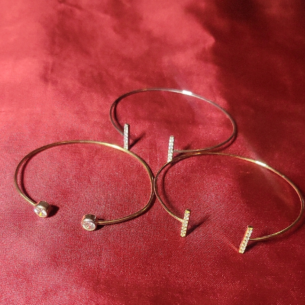 Chic Gold and Silver Bracelet Trio